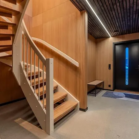 Signature Townhouse For Luxury Living Arctic Seasons * Tromsø