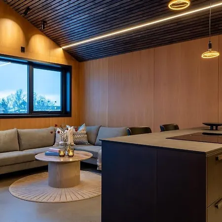 Signature Townhouse For Luxury Living Arctic Seasons Appartement