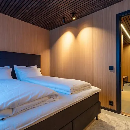 Signature Townhouse For Luxury Living Arctic Seasons Appartement Tromsø