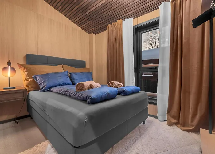 Signature Townhouse For Luxury Living Arctic Seasons דירה *