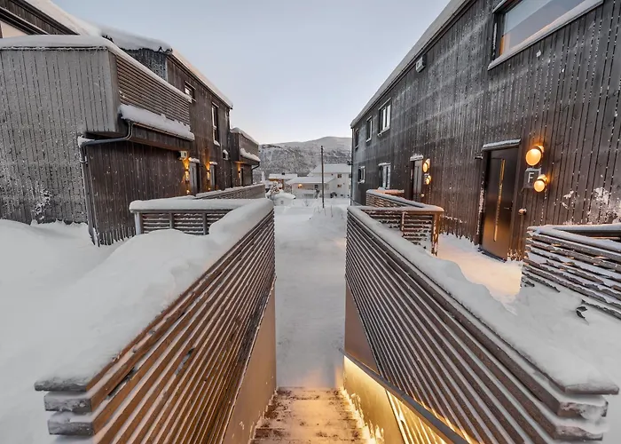 Signature Townhouse For Luxury Living Arctic Seasons דירה